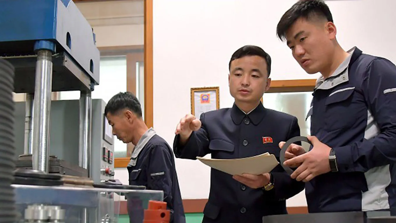 North Koreans Are Being En mass to Work in Drone Production in Russia — Bloomberg