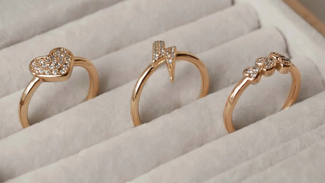 Jewelry production in Russia has plummeted due to consumers cutting back on spending