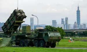 Яхту путіна Graceful перегнали з Балтики на військову базу Північного флоту рф