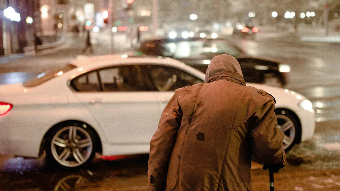 Russian authorities claim to have defeated poverty, but Russians disagree