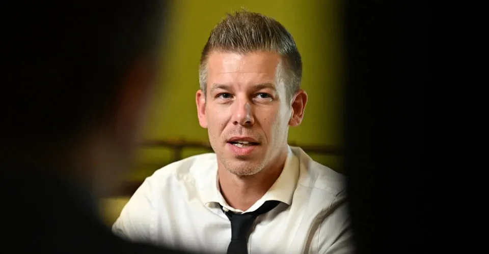 «Не смішіть»: лідер «Тиси» спростував звинувачення Орбана на адресу України