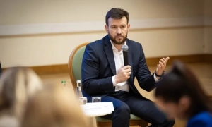 Політика президентів США щодо України: президент МПА Галина Хейло організувала лекцію з Джоном Хербстом