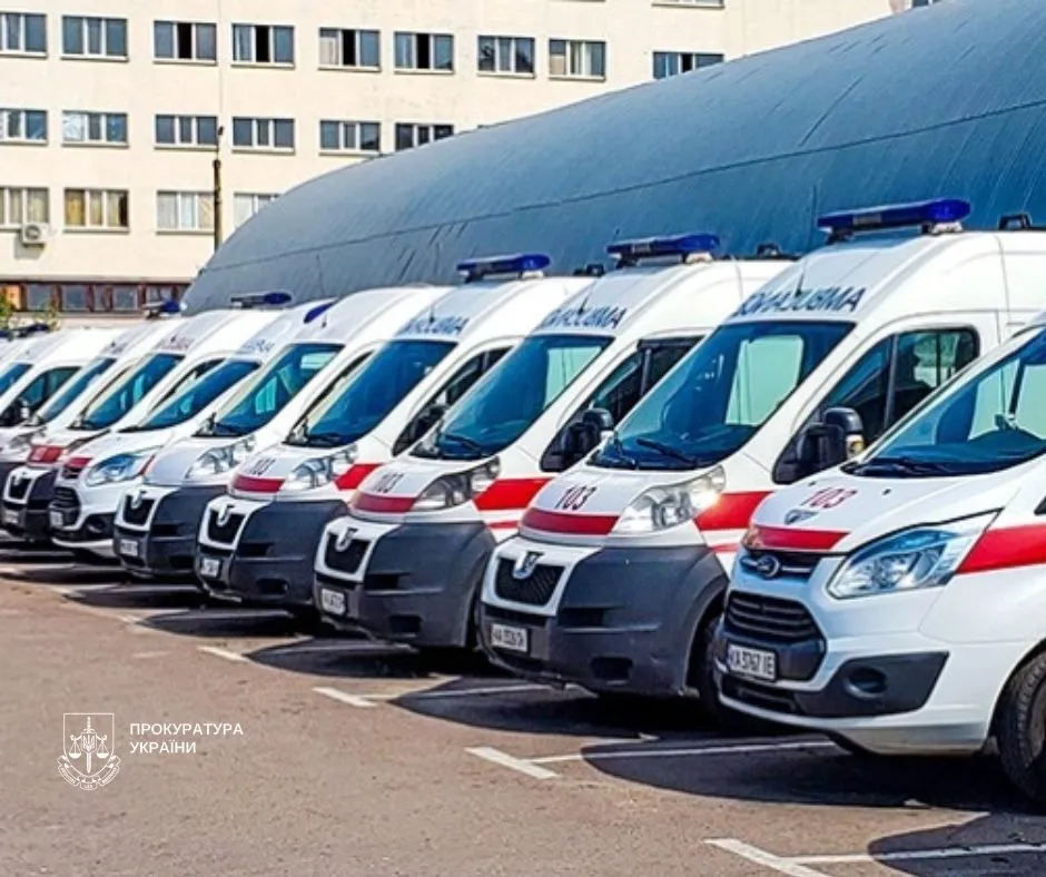 Посадовців “Київмедспецтрансу” підозрюють у розкраданні коштів на запчастинах для “швидких”