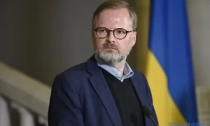 Британського депутата покарали за порівняння вакцин проти COVID-19 з Голокостом