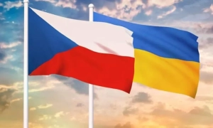 У Малі повстанці вводять в оману авіацію хунти надувними пікапами