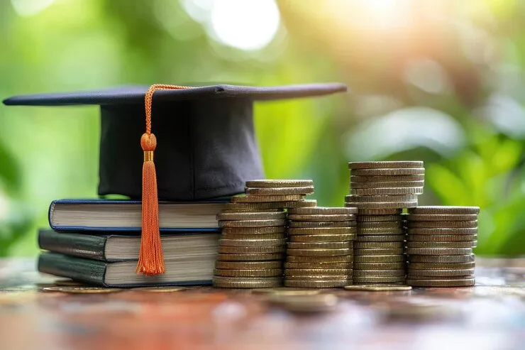 Комітет Ради просить уряд підняти зарплати вчителям до трьох мінімалок