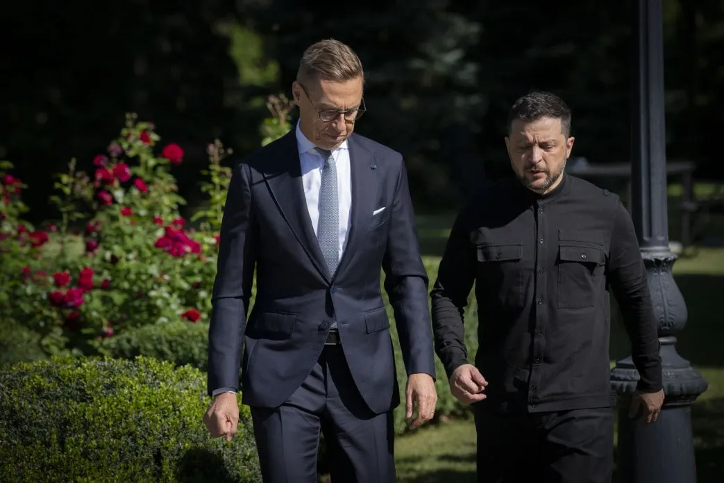 Зеленський обговорив із Стуббом нічну атаку рф та підтримку України