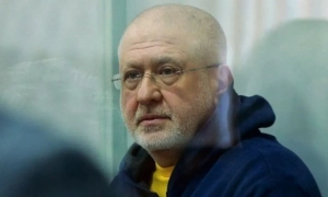 Біткоїн впав до піврічного мінімуму, крипторинок продовжує просідати