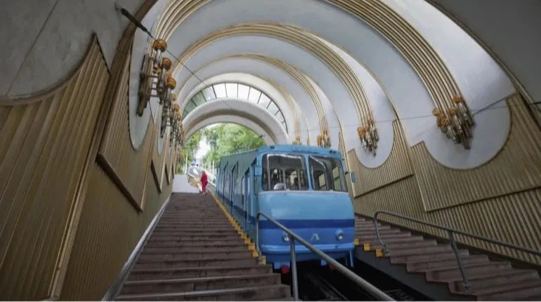 Київський фунікулер тимчасово не працює через відсутність електроенергії