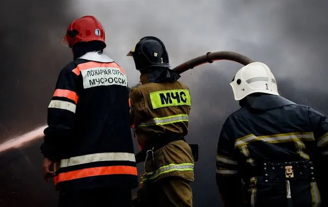 У РФ заявили про атаку дронів на нафтопереробний завод у Самарській області