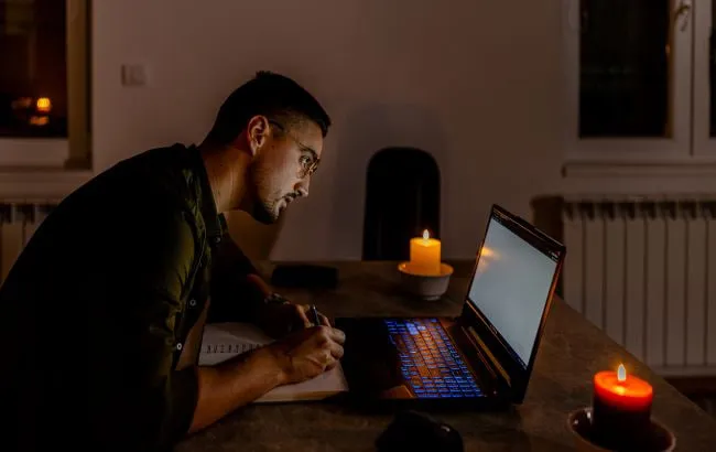 В столиці вже відомі графіки відключення світла на 23 листопада