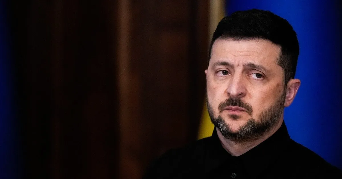 РФ ударила по Україні 22 ракетами і понад 460 дронами - Зеленський