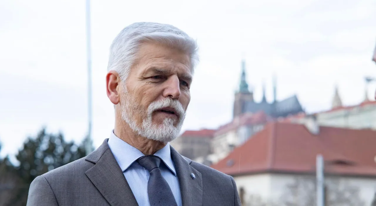 Президент Чехії розкритикував політиків за надмірне спілкування в соцмережах