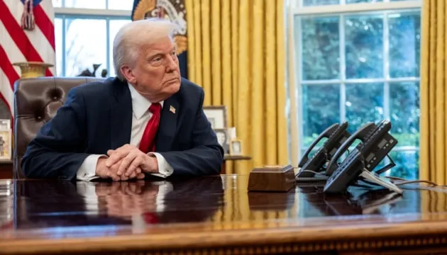 Трамп хоче побудувати бальну залу більшого розміру, ніж Білий дім