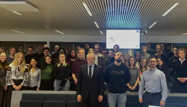 У Нідерландах провели заходи проєкту Break the Fake проти російської пропаганди