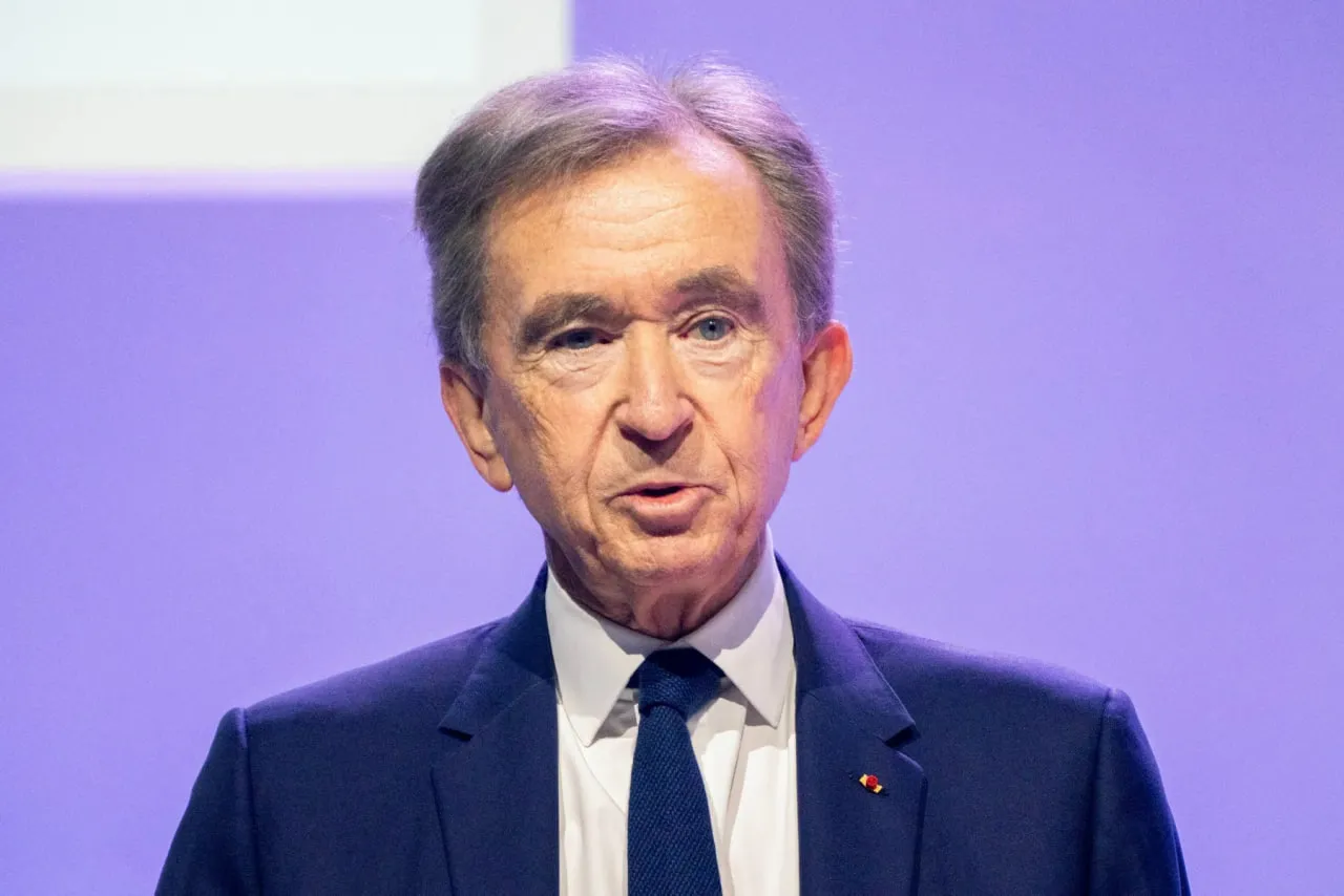 Спадкоємець Hermès подав до суду на LVMH та Арно через втрату акцій на €14 млрд