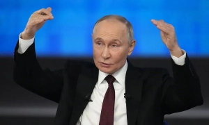 У Варшаві продаватимуть квитки українською мовою