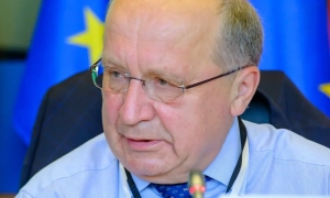 В Ірані показали нові БПЛА, які не гудуть як мопеди