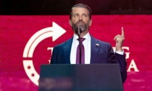 Опубліковано перші підсумки зустрічі Макрона та Путіна в Москві.