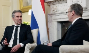 Опубліковано перші підсумки зустрічі Макрона та Путіна в Москві.