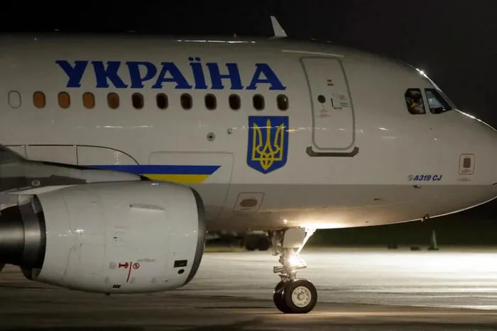 Зеленський розповів про атаку дронів на його літак в Ірландії