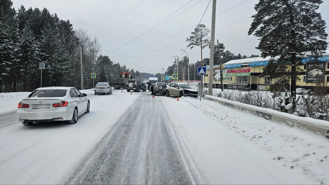 Вже добу 150 тисяч мешканців російського Ангарську залишаються без опалення при  сильних морозах
