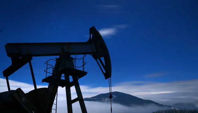 Видобуток нафти в Росії відстає від квоти ОПЕК+