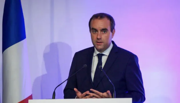 Прем’єр Франції закликав збільшити оборонний бюджет