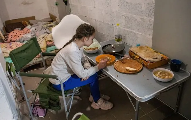 З окупації Херсонщини повернули групу дітей