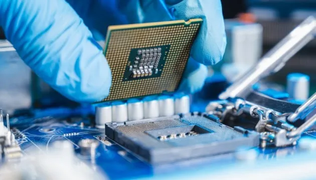 У Росії не вистачило грошей на завод чипів у Татарстані