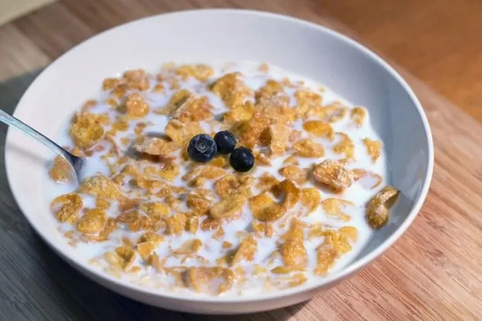 У Європі знайшли «вічні хімікати» у пластівцях і хлібі