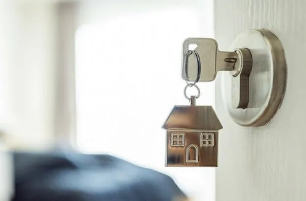 Напередодні свят шахраї активізувалися у сфері оренди житла