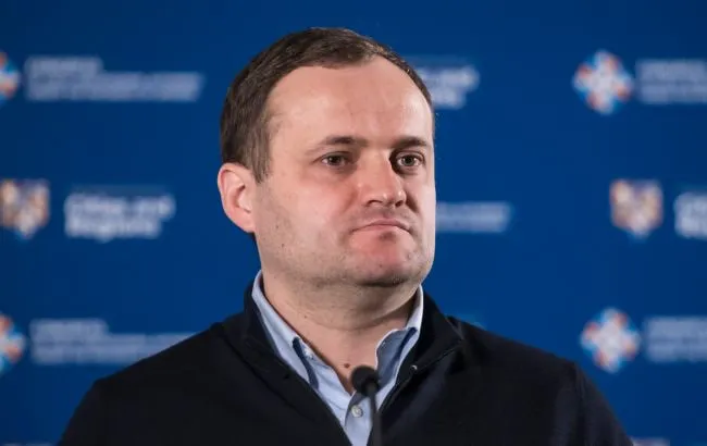 На півдні України перебудовують транспорт після удару по мосту