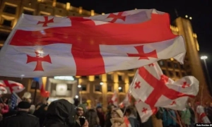 У Ватикані повідомили про самопочуття Папи Римського після складної операції