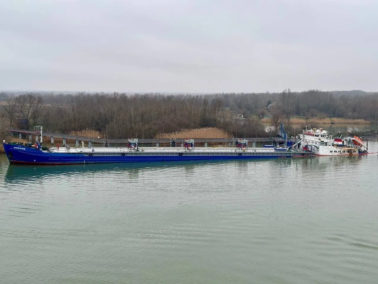 З’явилися нові кадри пошкодженого танкера «Валерій Горчаков»