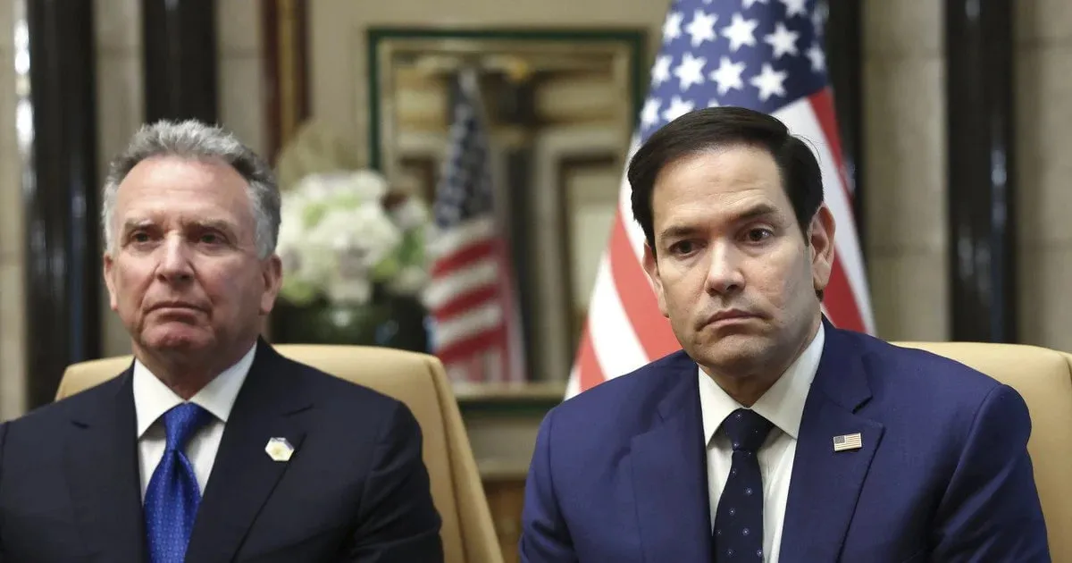 NBC повідомило про закулісне суперництво Рубіо та Віткоффа щодо України