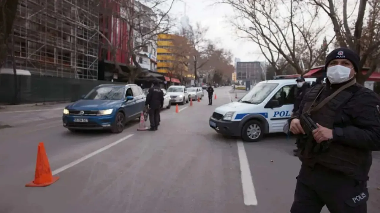 Туреччина посилила операції проти ІДІЛ та затримала одного з лідерів угруповання