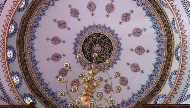 Окупанти використовують маріупольську мечеть у пропаганді