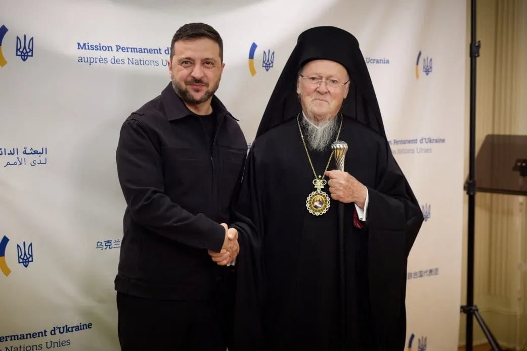 Зеленський обговорив із Патріархом Варфоломієм агресію РФ