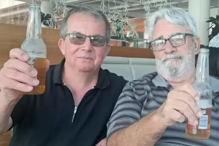 Рідні брати зустрілися через 60 років завдяки тесту ДНК