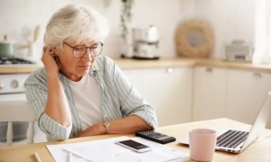 «Укрзалізниця» запускає святковий «Чарівний експрес» у Києві та Львові