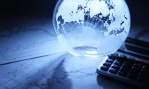 Хто в Україні може отримати пенсію за вислугою років