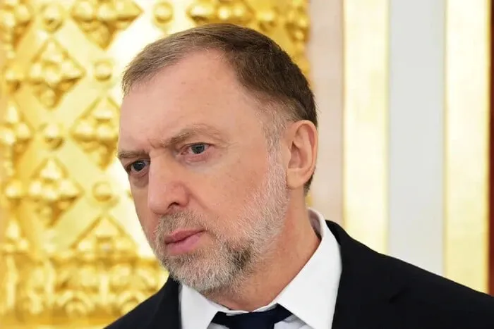 Російський олігарх Дерипаска зайнявся просуванням хокею з м’ячем