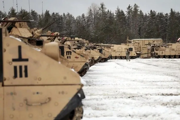 Німеччина зменшила експорт зброї до України у 2025 році