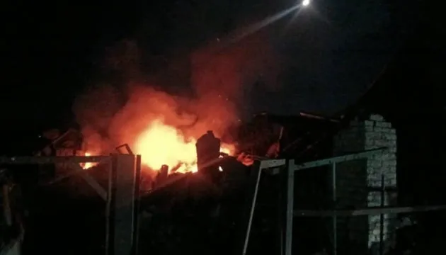 Окупанти атакували Дніпропетровщину з артилерії та дронів - є поранені