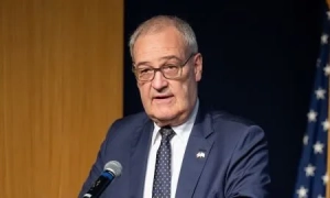 Обрано нового директора ФБР, який перевірить втручання України у вибори у США