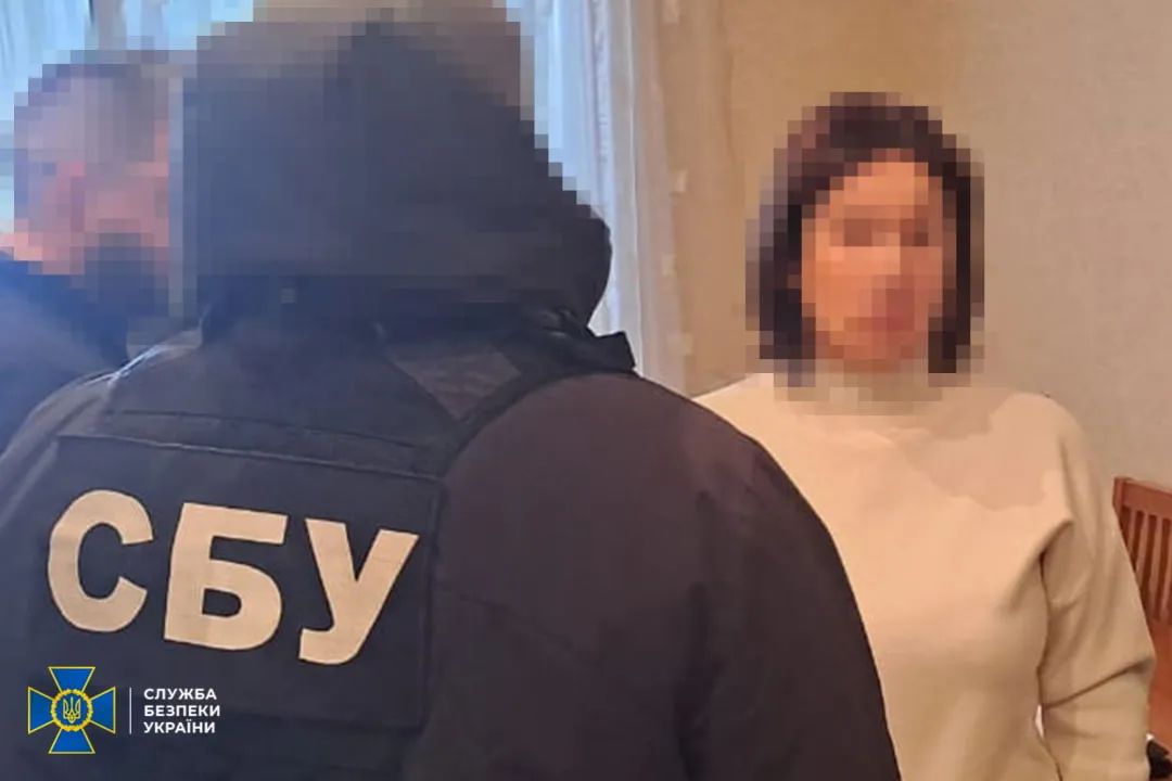 СБУ затримала в Києві жінку, яка впроваджувала російські «освітні норми» в дитсадку на Донеччині