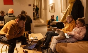 Прокурор Гармаш мітить на місце гонщика «Формули-1»