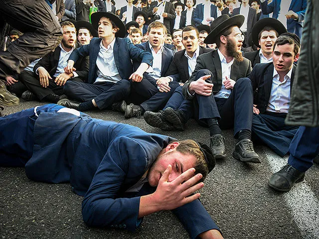 В Ізраїлі протестувальники влаштують затор на знак протесту проти перекриття доріг