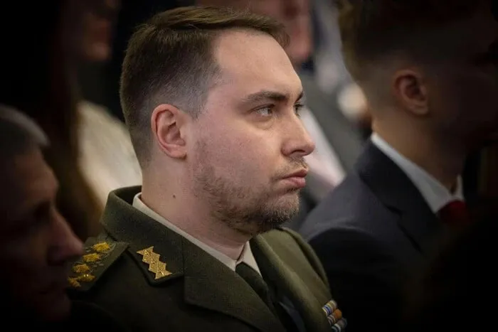 Буданов у класичному костюмі викликав справжній ажіотаж у соцмережах